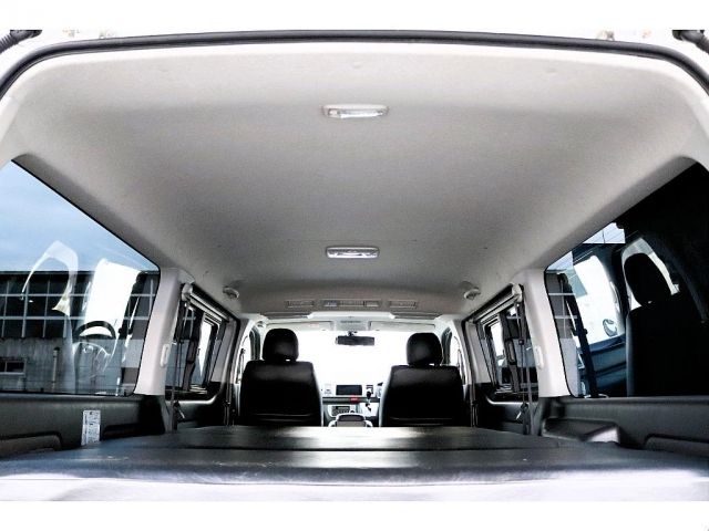 TOYOTA HIACE VAN 2WD 2016 Image 31