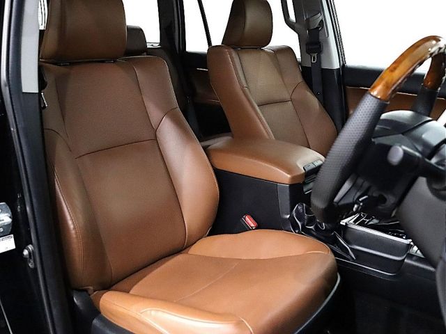 TOYOTA LANDCRUISER PRADO 2022 Image 31