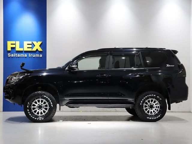 TOYOTA LANDCRUISER PRADO 2022 Image 31