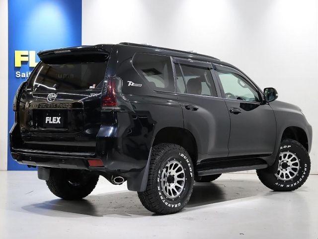 TOYOTA LANDCRUISER PRADO 2022 Image 31