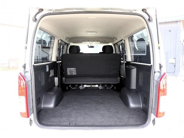 TOYOTA HIACE VAN 2WD 2017 Image 31