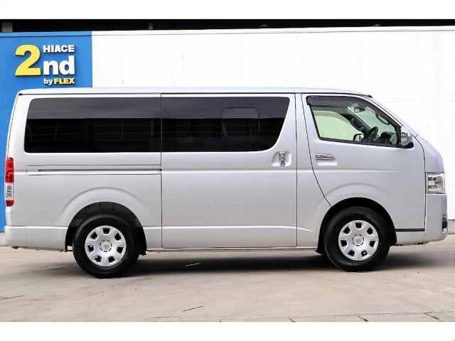 TOYOTA HIACE VAN 2WD 2017 Image 31