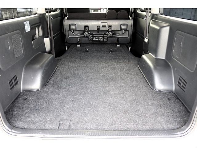 TOYOTA HIACE VAN 2WD 2017 Image 31