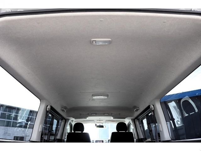 TOYOTA HIACE VAN 2WD 2017 Image 31