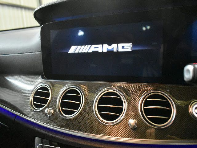 MERCEDES BENZ MERCEDES AMG E CLASS 2020 Image 31