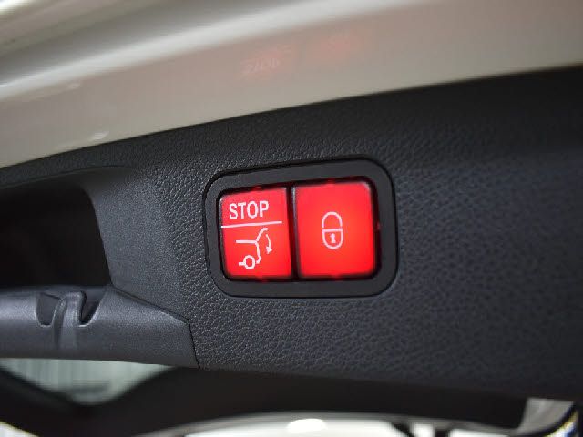 MERCEDES BENZ MERCEDES AMG E CLASS 2020 Image 31