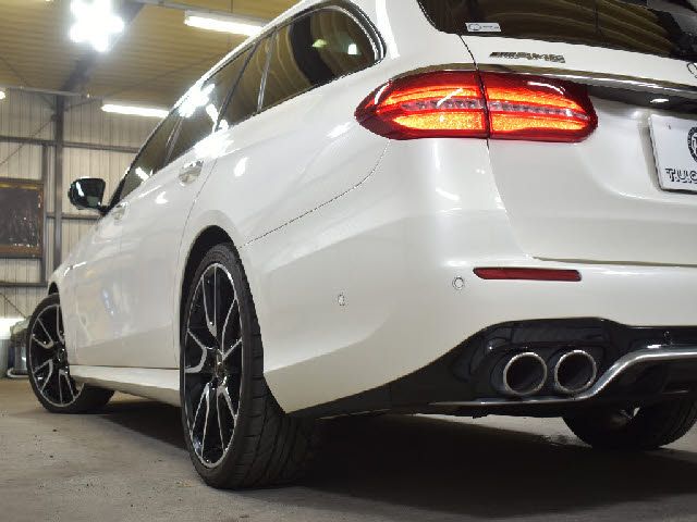 MERCEDES BENZ MERCEDES AMG E CLASS 2020 Image 31