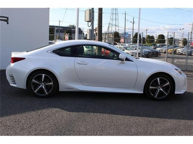 TOYOTA LEXUS RC300H 2016 Image 31