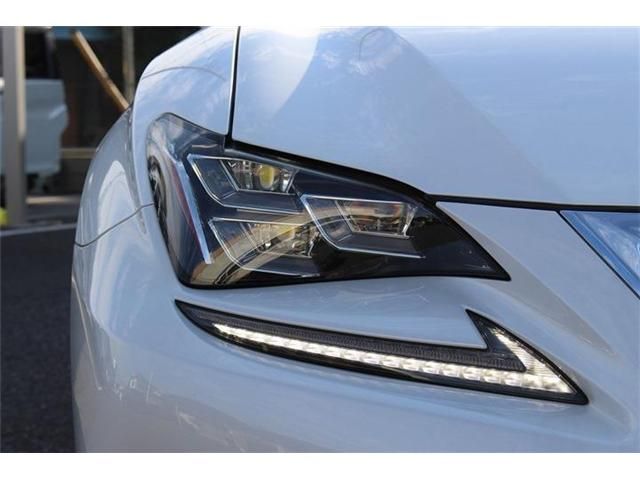 TOYOTA LEXUS RC300H 2016 Image 31