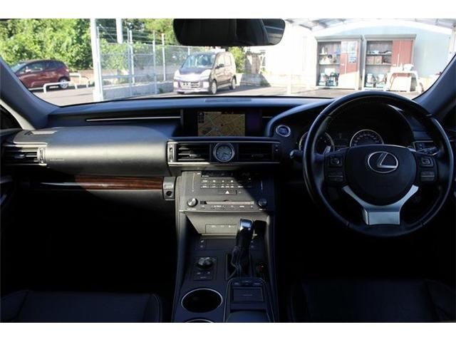 TOYOTA LEXUS RC300H 2016 Image 31
