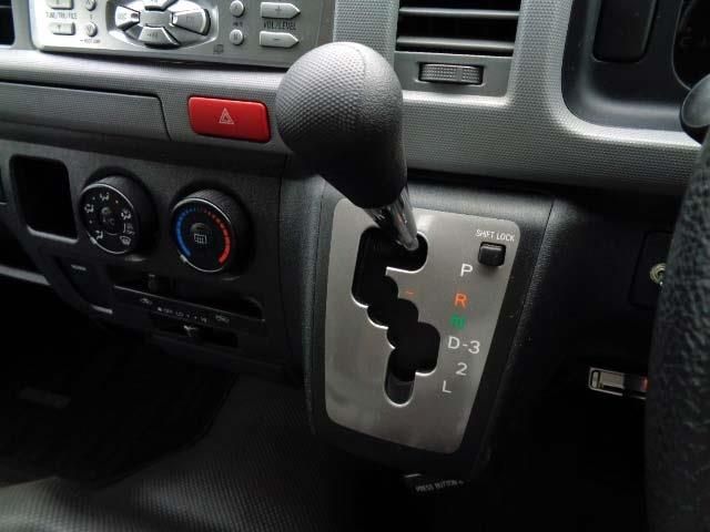 TOYOTA HIACE WAGON 4WD 2006 Image 31