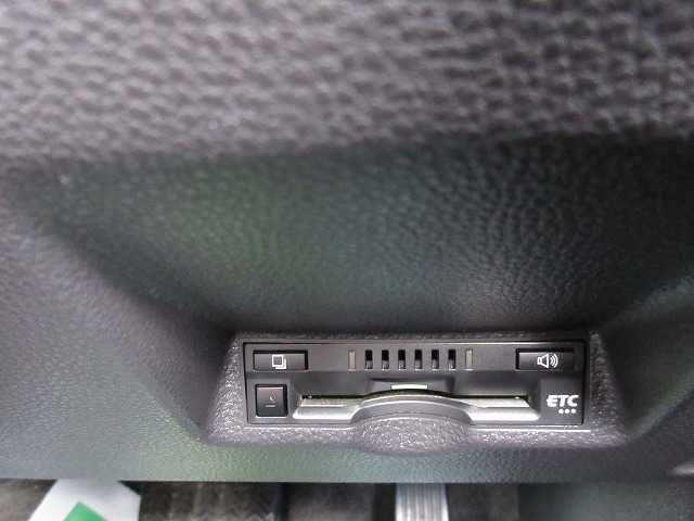 TOYOTA YARIS 2020 Image 31