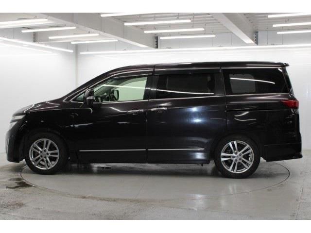 NISSAN ELGRAND 2012 Image 31
