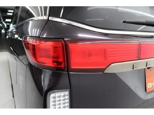 NISSAN ELGRAND 2012 Image 31