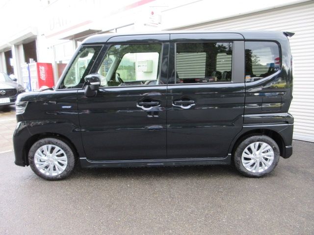 SUZUKI SPACIA CUSTOM 4WD 2025 Image 31