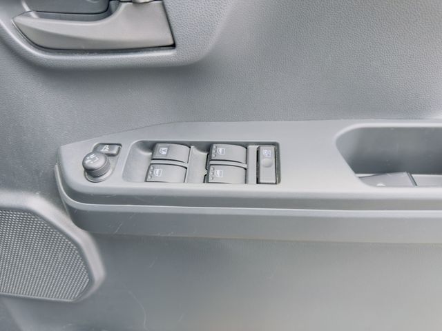 DAIHATSU WAKE 2015 Image 31