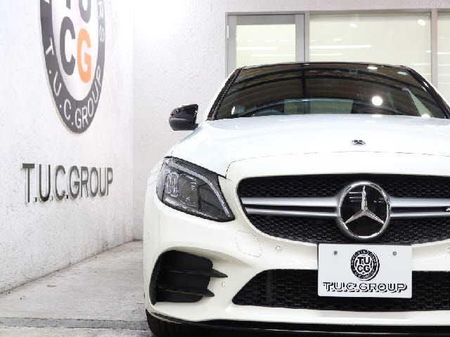 MERCEDES BENZ MERCEDES AMG C CLASS 2018 Image 31