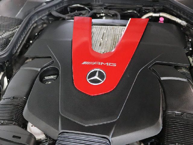 MERCEDES BENZ MERCEDES AMG C CLASS 2018 Image 31