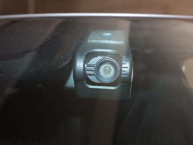 TOYOTA YARIS HYBRID 2020 Image 31