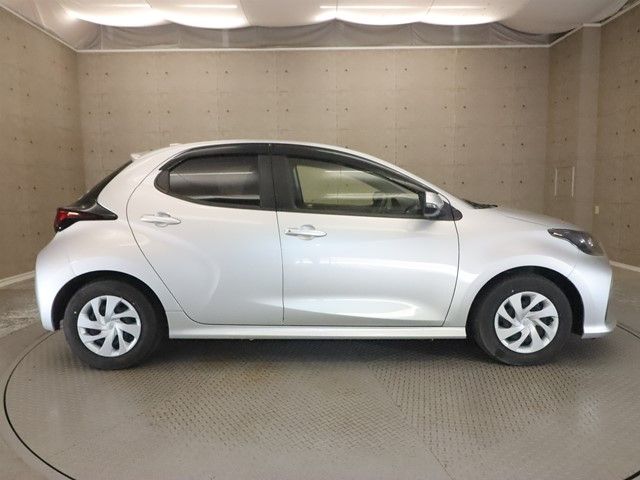 TOYOTA YARIS HYBRID 2020 Image 31