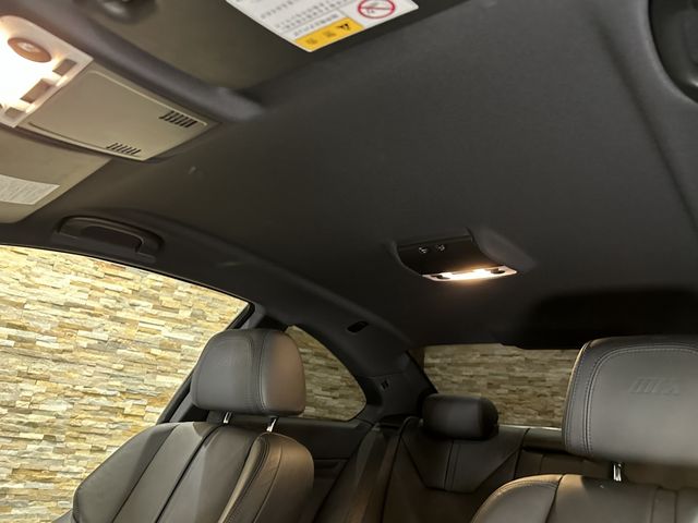 BMW M3 2011 Image 31