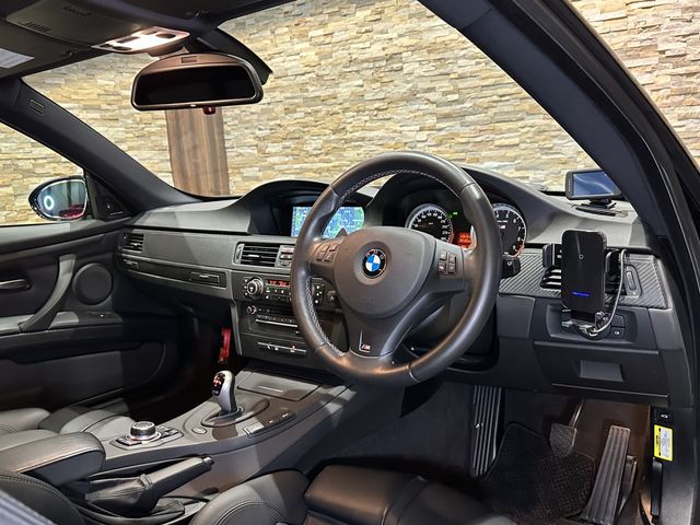 BMW M3 2011 Image 31