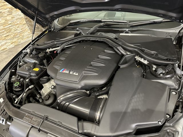 BMW M3 2011 Image 31