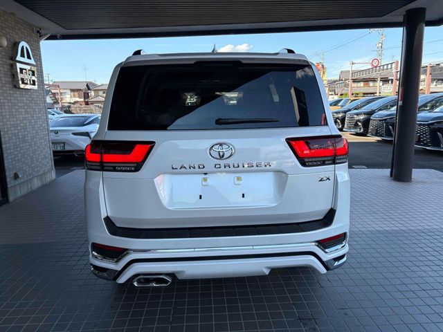 TOYOTA LANDCRUISER WAGON 2024 Image 31