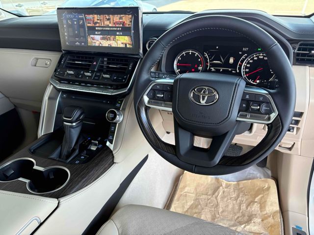 TOYOTA LANDCRUISER WAGON 2024 Image 31