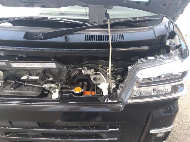 TOYOTA PIXIS VAN 4WD 2023 Image 31