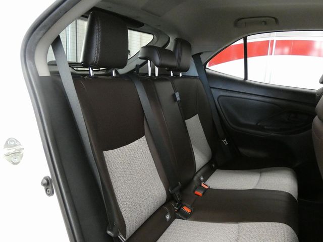 TOYOTA YARIS CROSS HYBRID 2020 Image 31