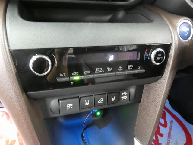 TOYOTA YARIS CROSS HYBRID 2020 Image 31