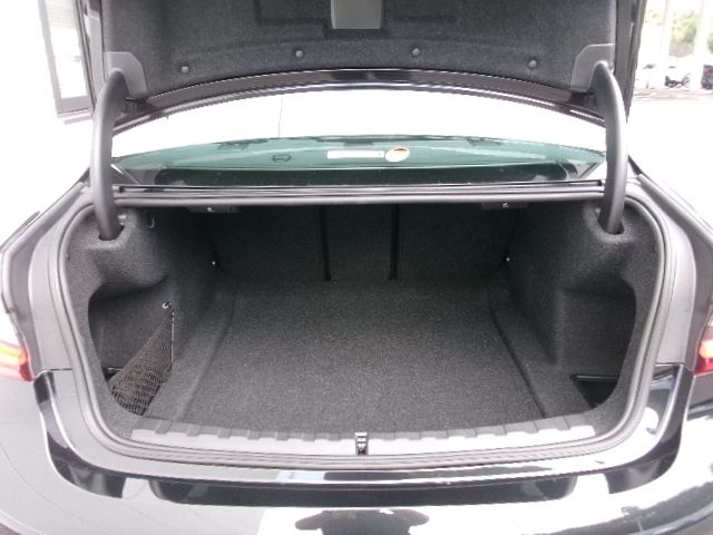 BMW 3SERIES SEDAN 2025 Image 31