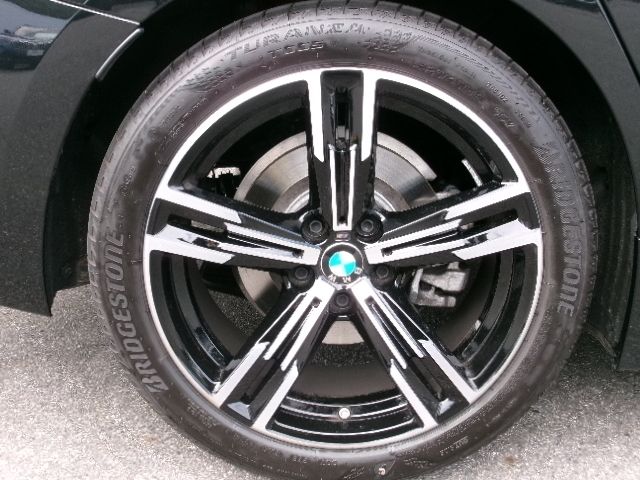 BMW 3SERIES SEDAN 2025 Image 31