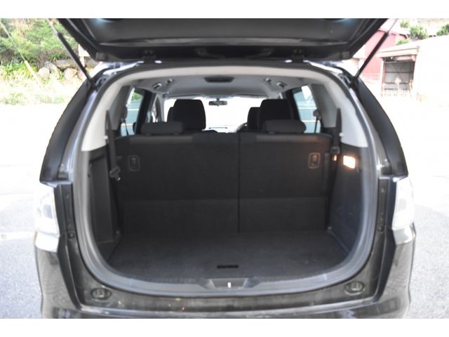 MAZDA MPV 2006 Image 31