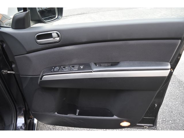 MAZDA MPV 2006 Image 31