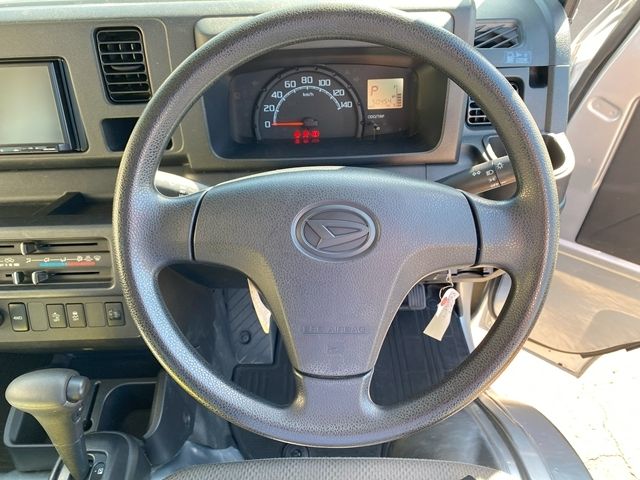 DAIHATSU HIJET TRUCK 4WD 2019 Image 31