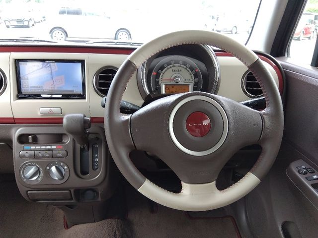 SUZUKI ALTO LAPIN CHOCOLAT 2013 Image 31