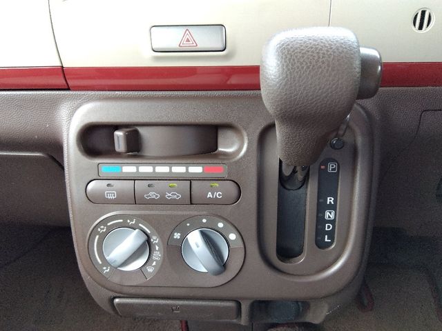 SUZUKI ALTO LAPIN CHOCOLAT 2013 Image 31