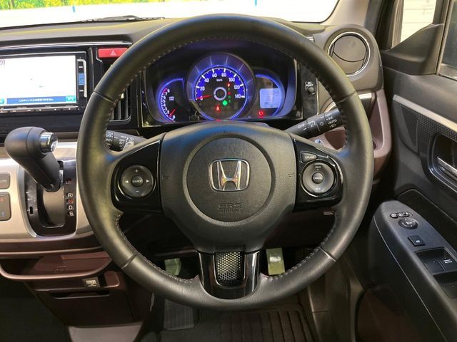 HONDA N-WGN CUSTOM 2015 Image 31