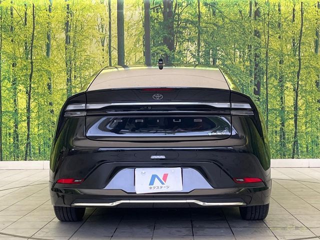 TOYOTA PRIUS PHV 2023 Image 31