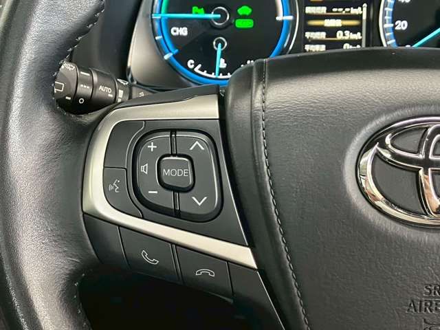 TOYOTA HARRIER HYBRID 2014 Image 31