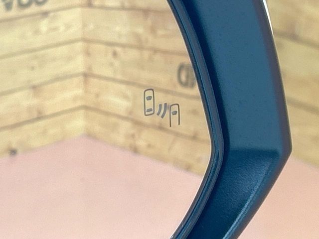 TOYOTA RAV4 HYBRID 4WD 2022 Image 31