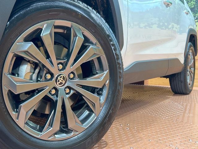 TOYOTA RAV4 HYBRID 4WD 2022 Image 31