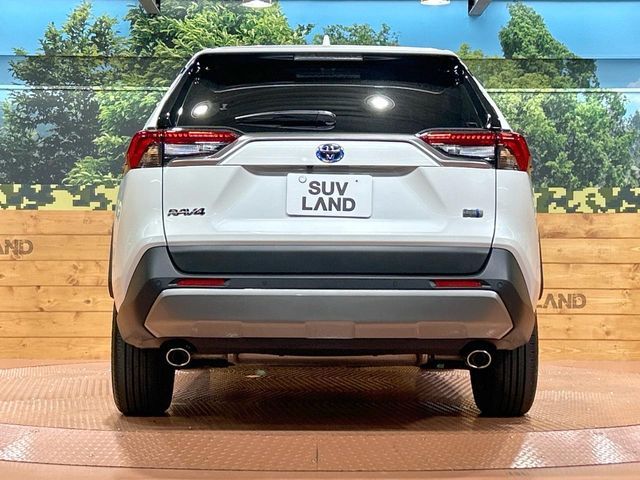 TOYOTA RAV4 HYBRID 4WD 2022 Image 31