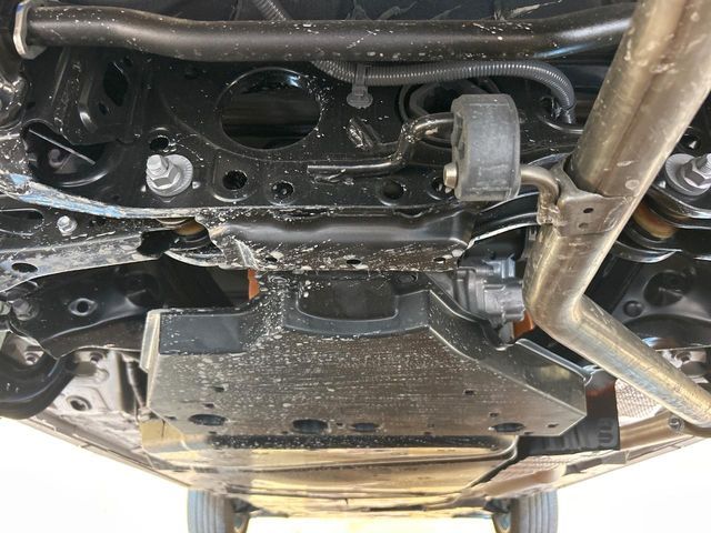 TOYOTA RAV4 HYBRID 4WD 2022 Image 31