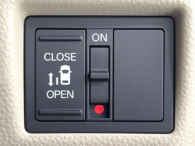 HONDA N BOX 2020 Image 31