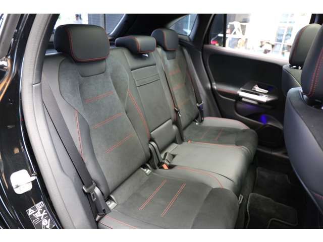 MERCEDES BENZ GLA CL 2023 Image 31