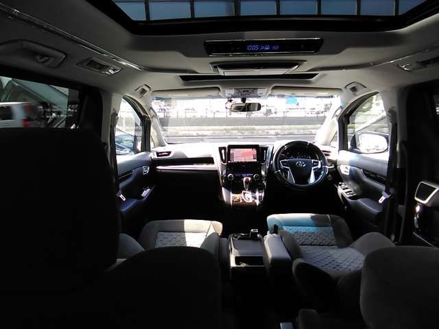 TOYOTA VELLFIRE 2016 Image 31