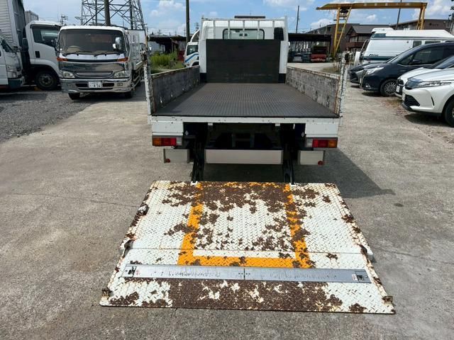 MITSUBISHI CANTER 2016 Image 31